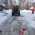 Вывоз снега, чистка придомовой территории.